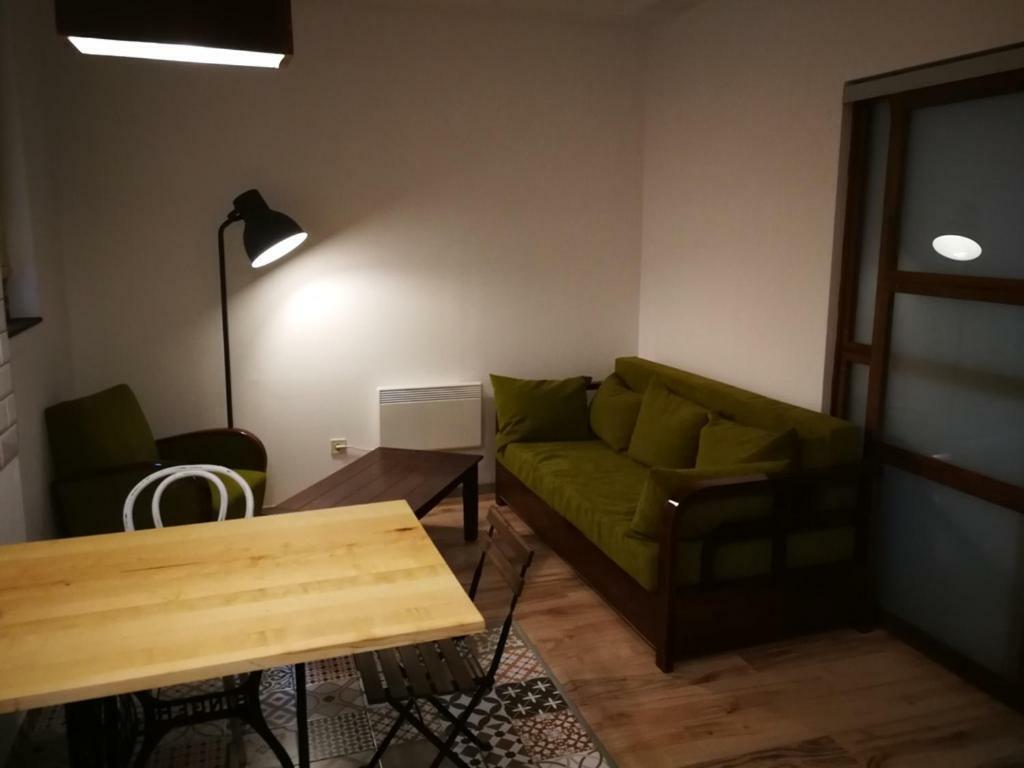 Hangulatos Studio Lakas بودابست المظهر الخارجي الصورة